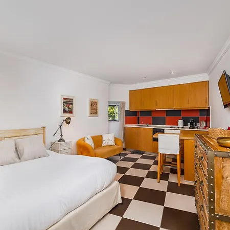 Pateo Santo Estevao-self Catering Lejlighed Lisboa